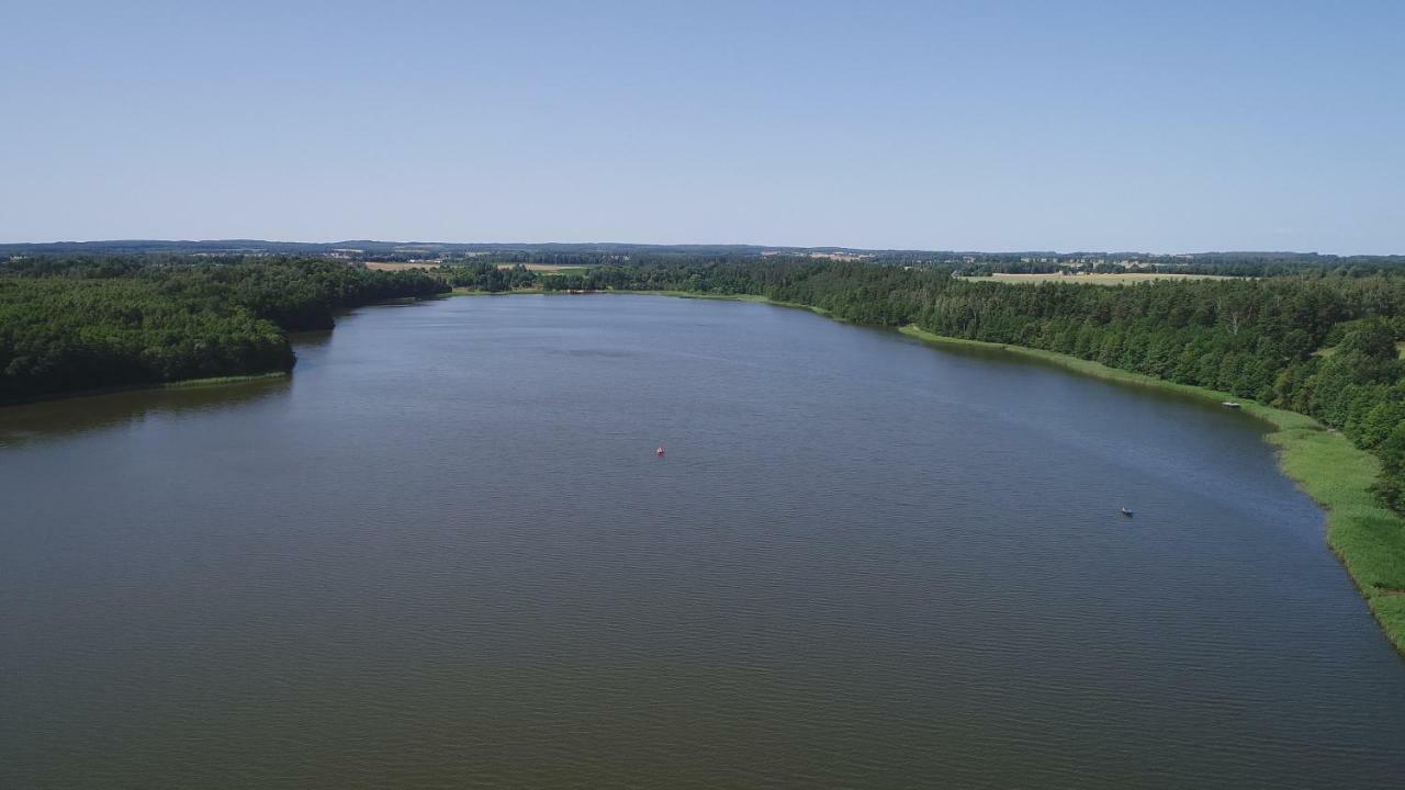 Domki Nad Jeziorem Dąbrówno 外观 照片